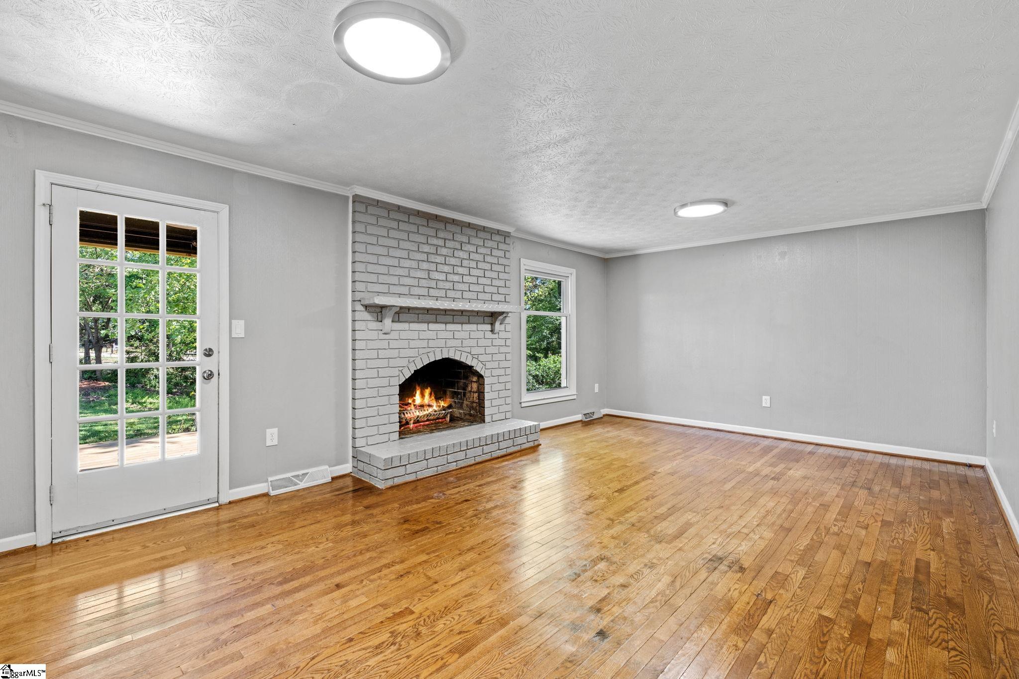 105 Middle Brook Road Greer, SC 29650 - Photo 8 of 35
