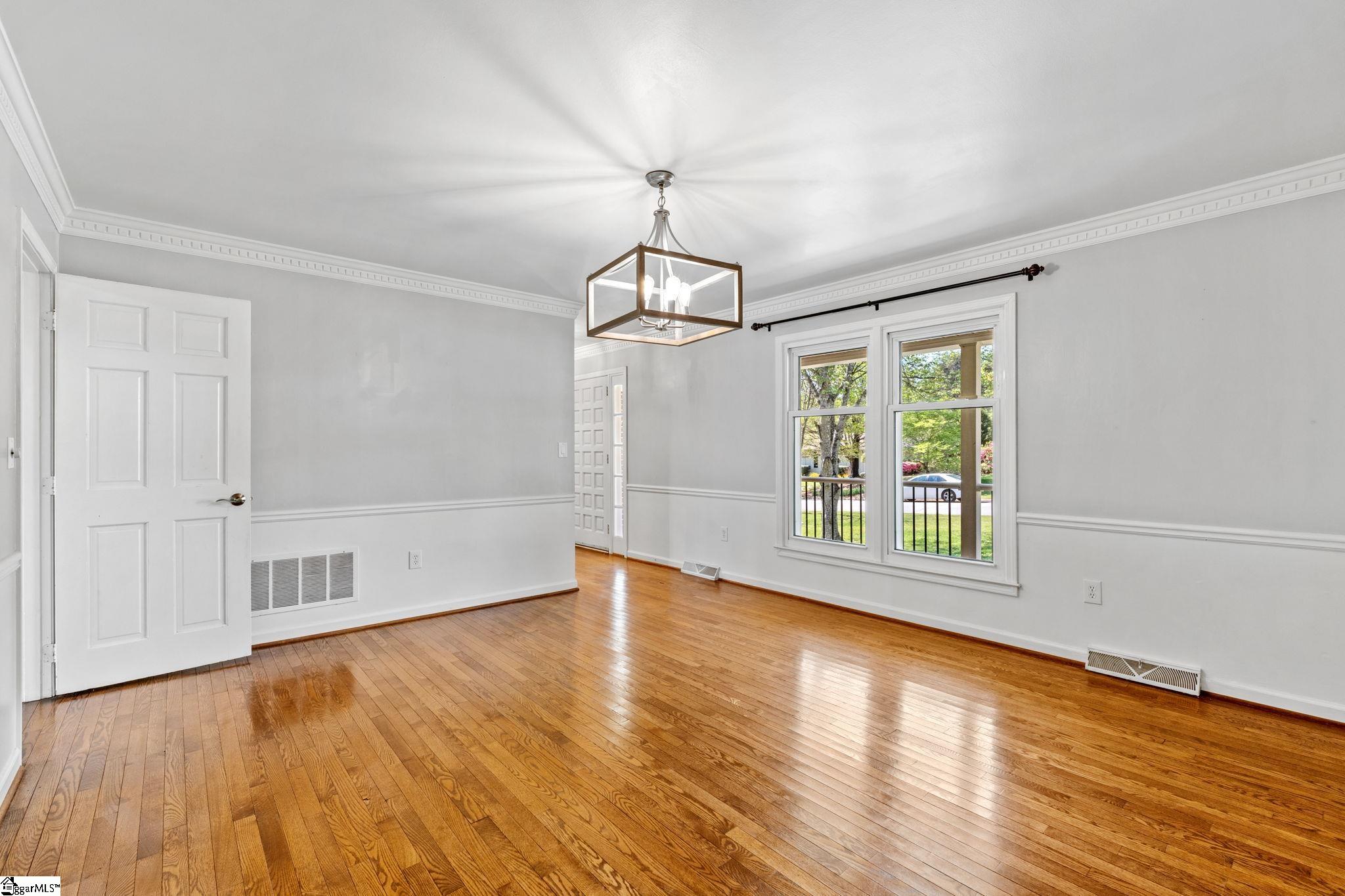 105 Middle Brook Road Greer, SC 29650 - Photo 10 of 35