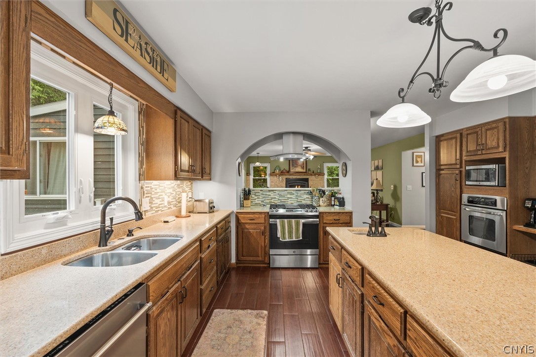 8827 Salt Springs Road Chittenango, NY 13037 - Photo 16 of 50