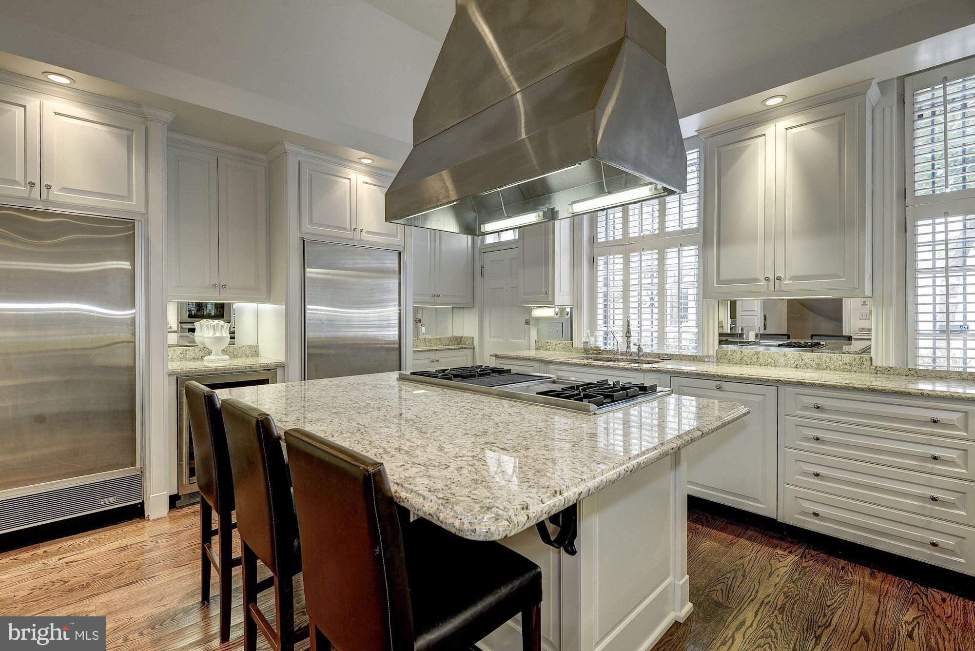 3306 O Street Northwest Washington, DC 20007 - Photo 11 of 40