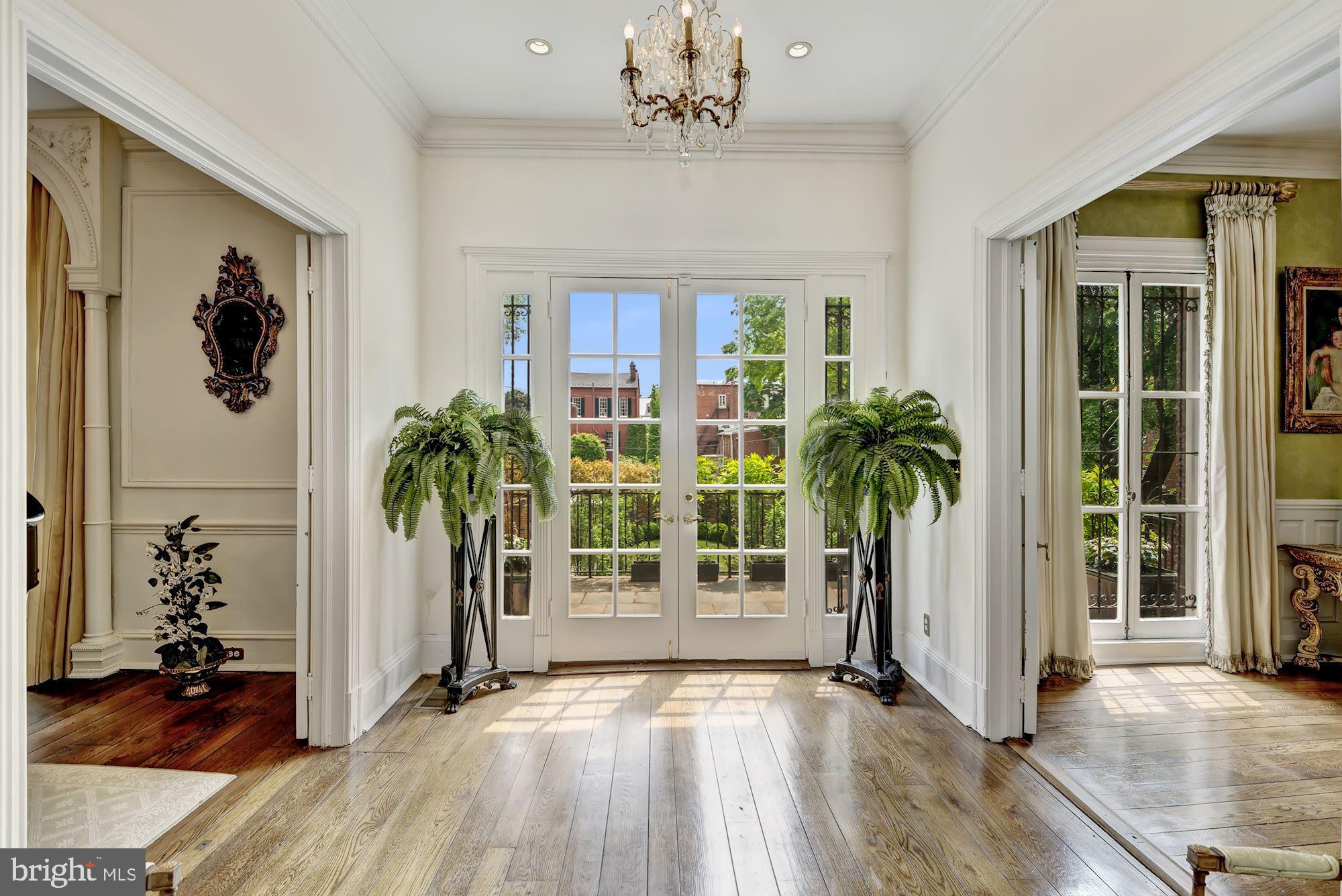 3306 O Street Northwest Washington, DC 20007 - Photo 5 of 40