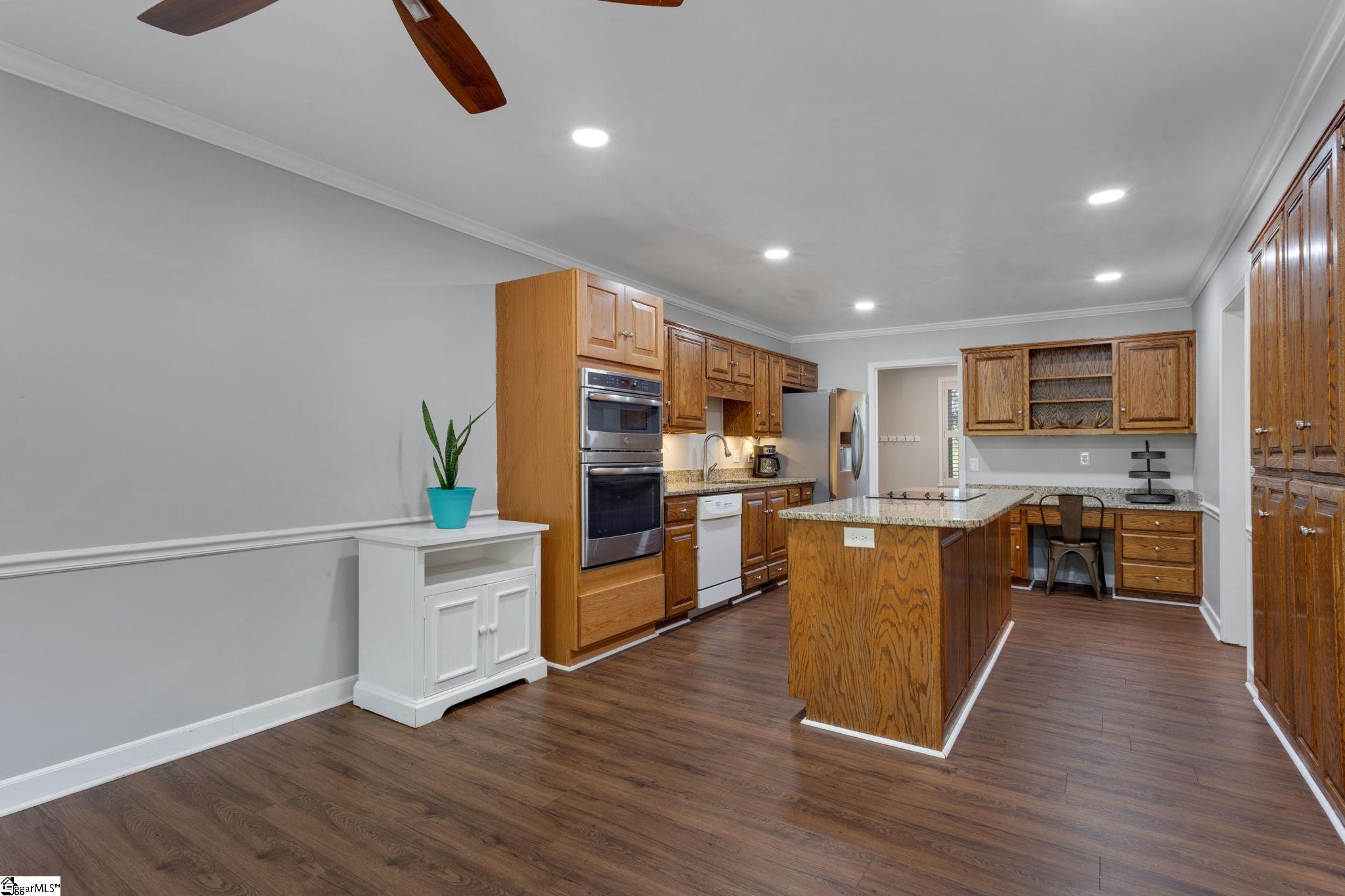 145 Commodore Drive Duncan, SC 29334 - Photo 14 of 34