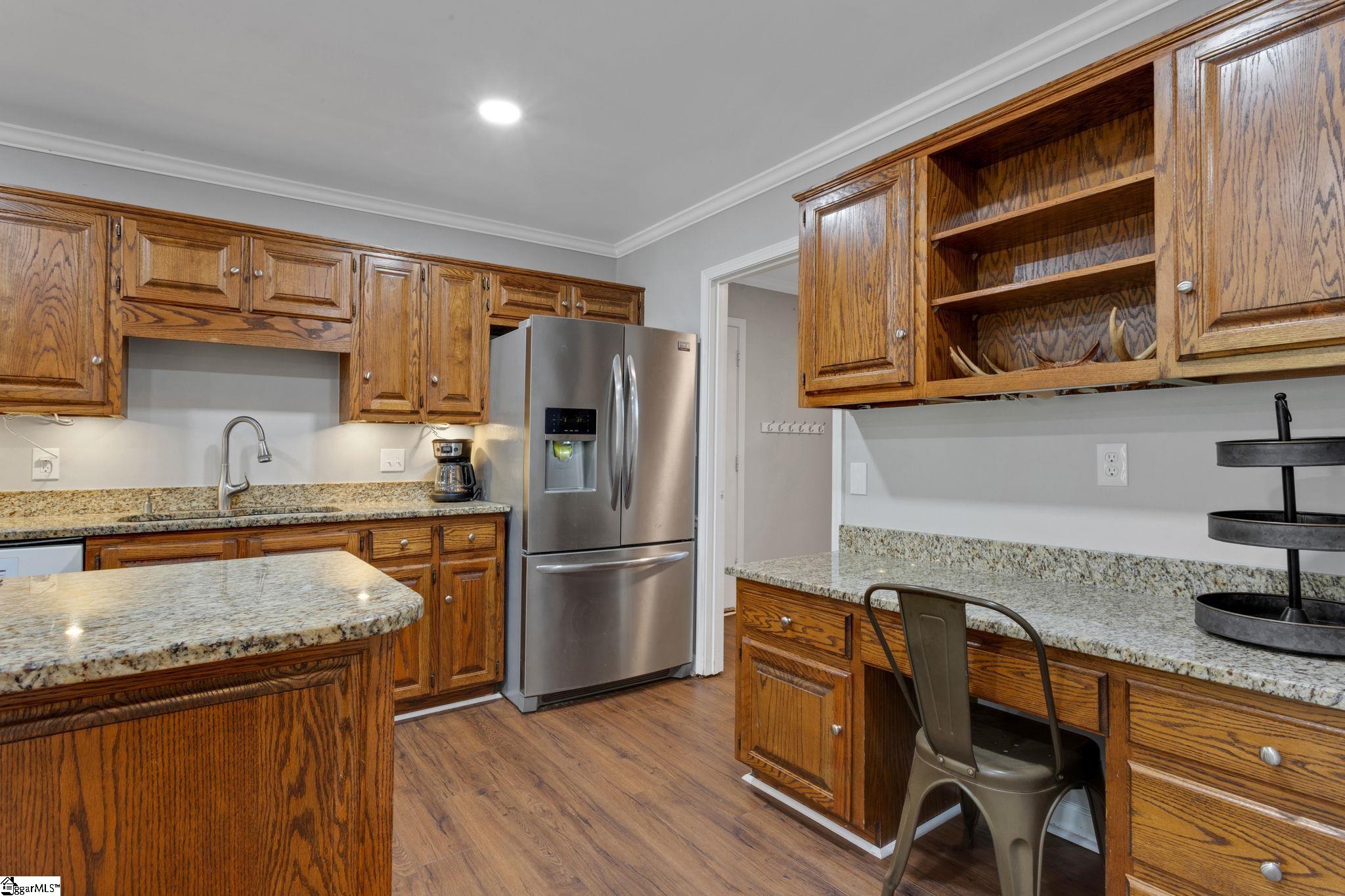 145 Commodore Drive Duncan, SC 29334 - Photo 17 of 34