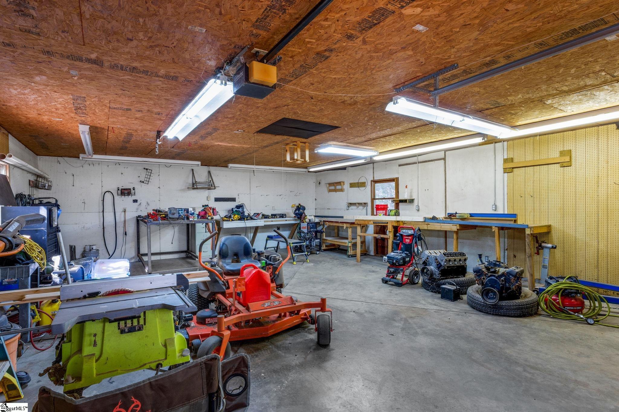 145 Commodore Drive Duncan, SC 29334 - Photo 33 of 34