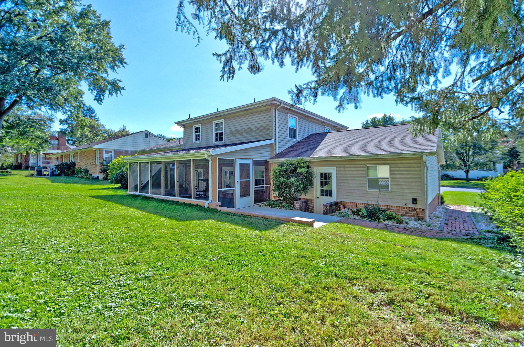 3626 Brookfield Road Harrisburg, PA 17109 - Photo 5 of 29 Gallery Image 5