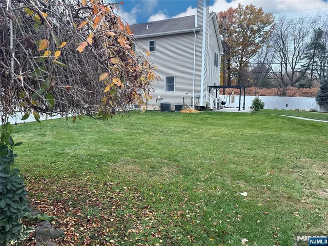 $1,700 | 16 Brookline Avenue, Westwood, NJ 07675