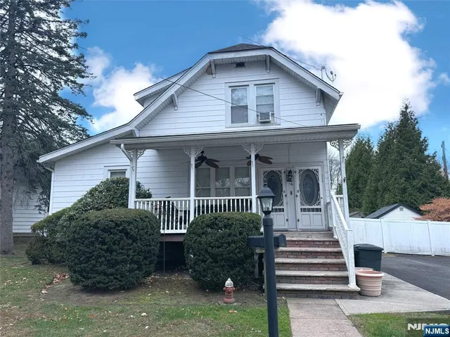 $1,700 | 16 Brookline Avenue, Westwood, NJ 07675