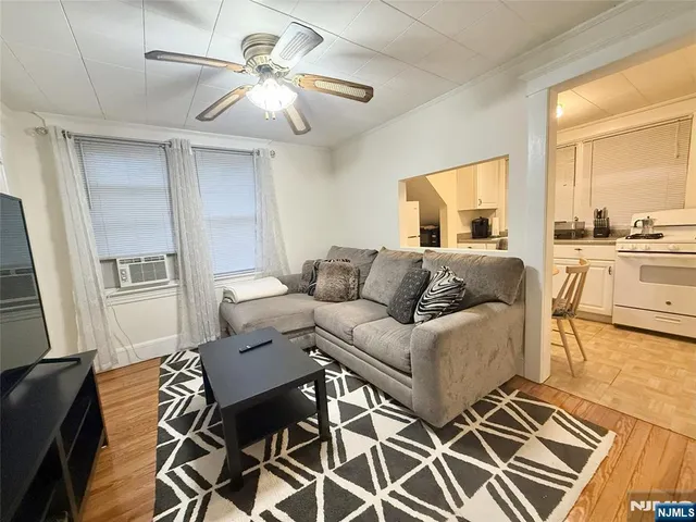 $1,700 | 16 Brookline Avenue, Westwood, NJ 07675