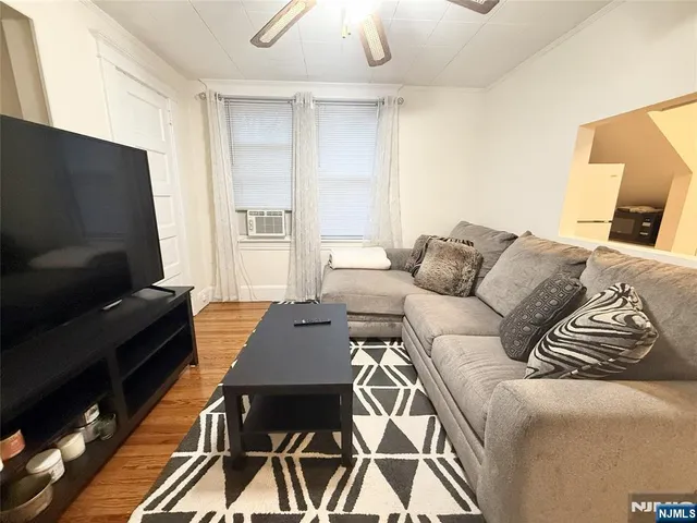 $1,700 | 16 Brookline Avenue, Westwood, NJ 07675