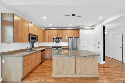 $780,000 | 7752 East 4th Avenue, Unit 2C, Denver, CO 80230