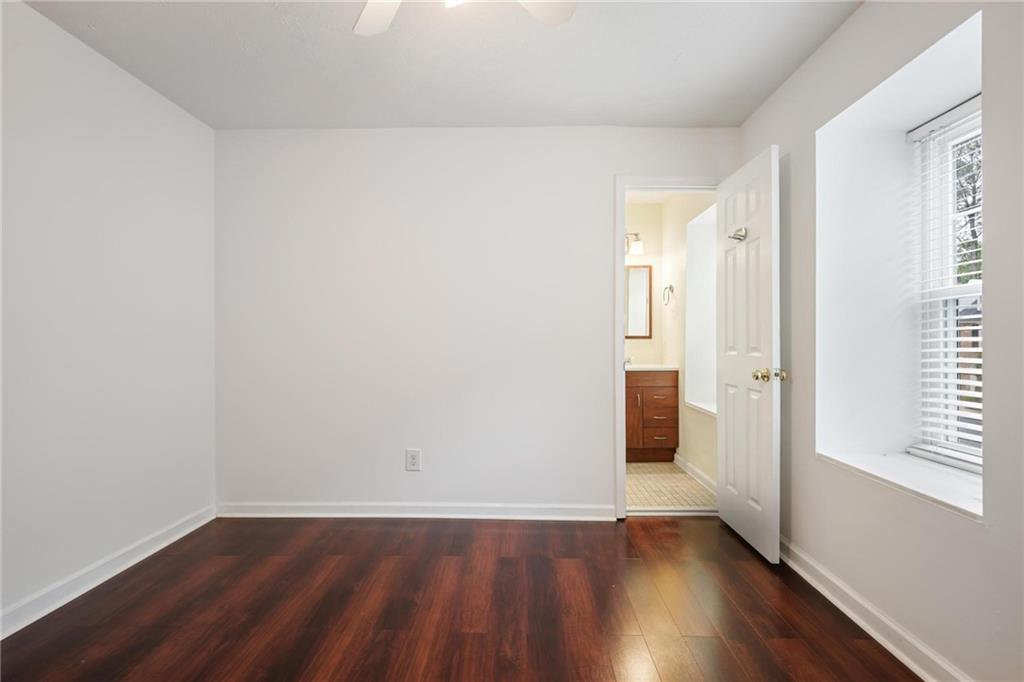 25 Independence Place Northwest Atlanta, GA 30318 - Photo 20 of 27