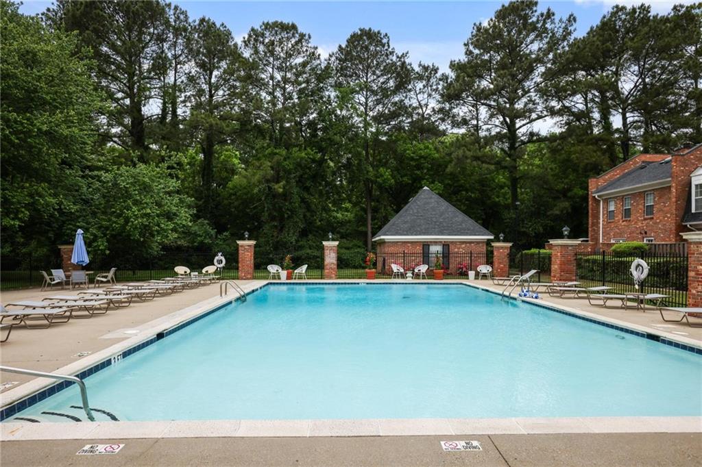 25 Independence Place Northwest Atlanta, GA 30318 - Photo 25 of 27