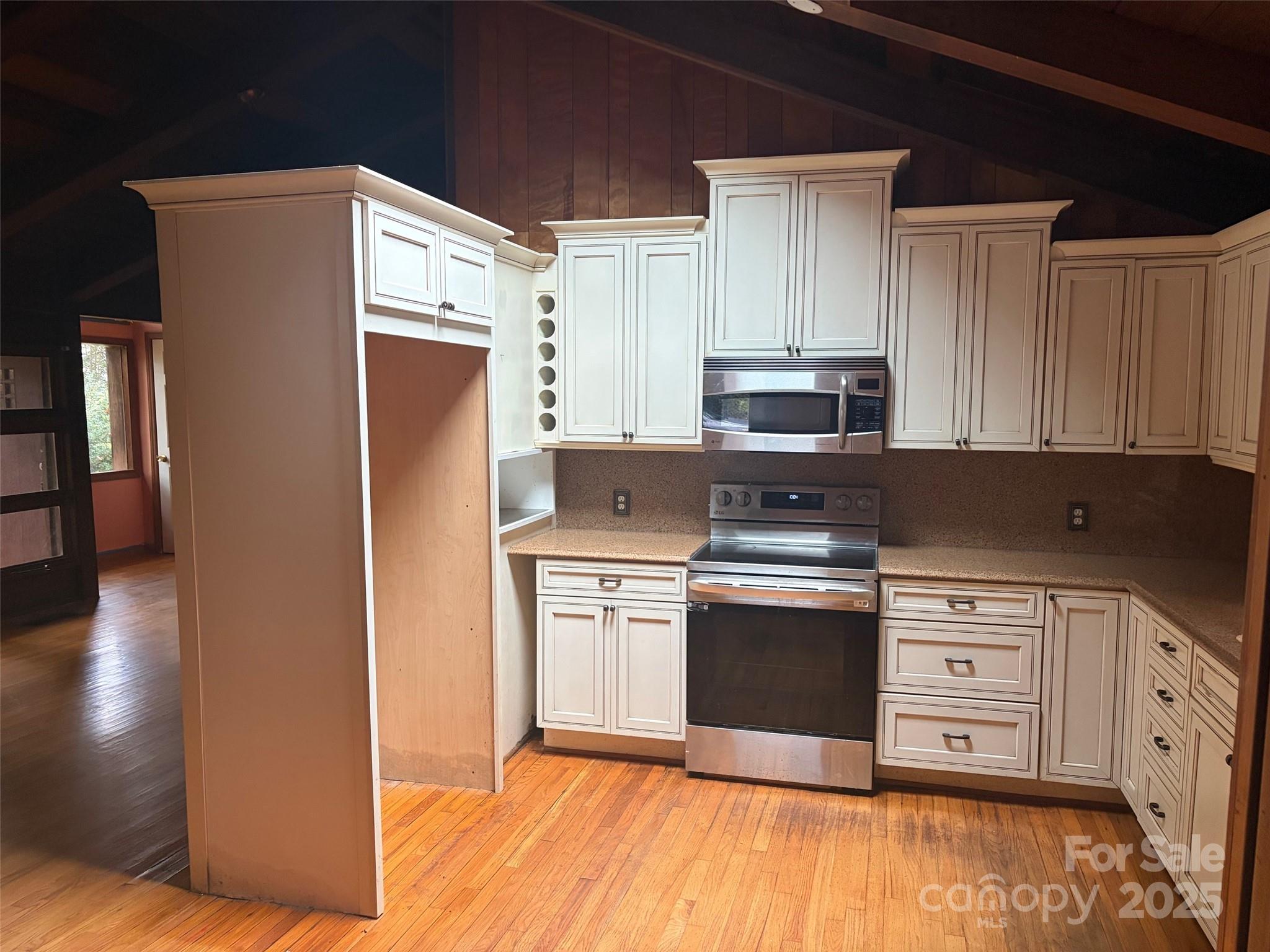 7409 Alexander Road Charlotte, NC 28270 - Photo 3 of 9 Gallery Image 3