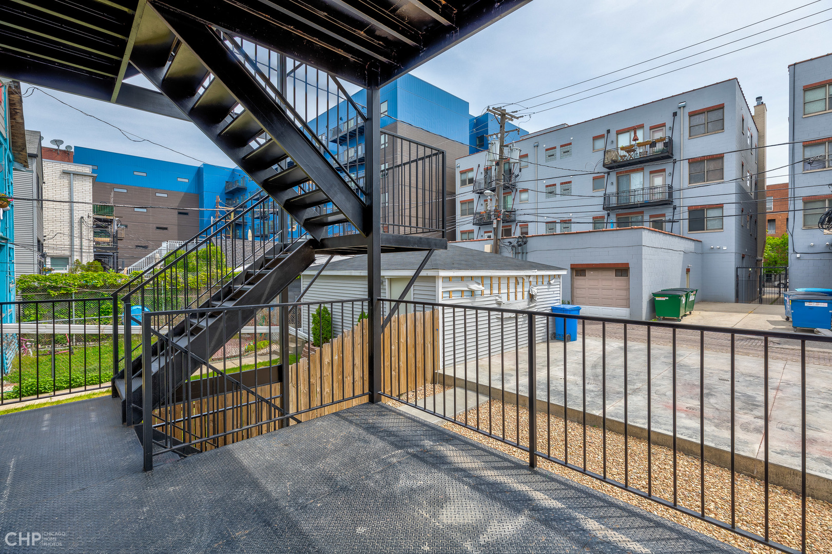 1729 North Artesian Avenue, Unit 1 Chicago, IL 60647 - Photo 11 of 17 a view of entryway