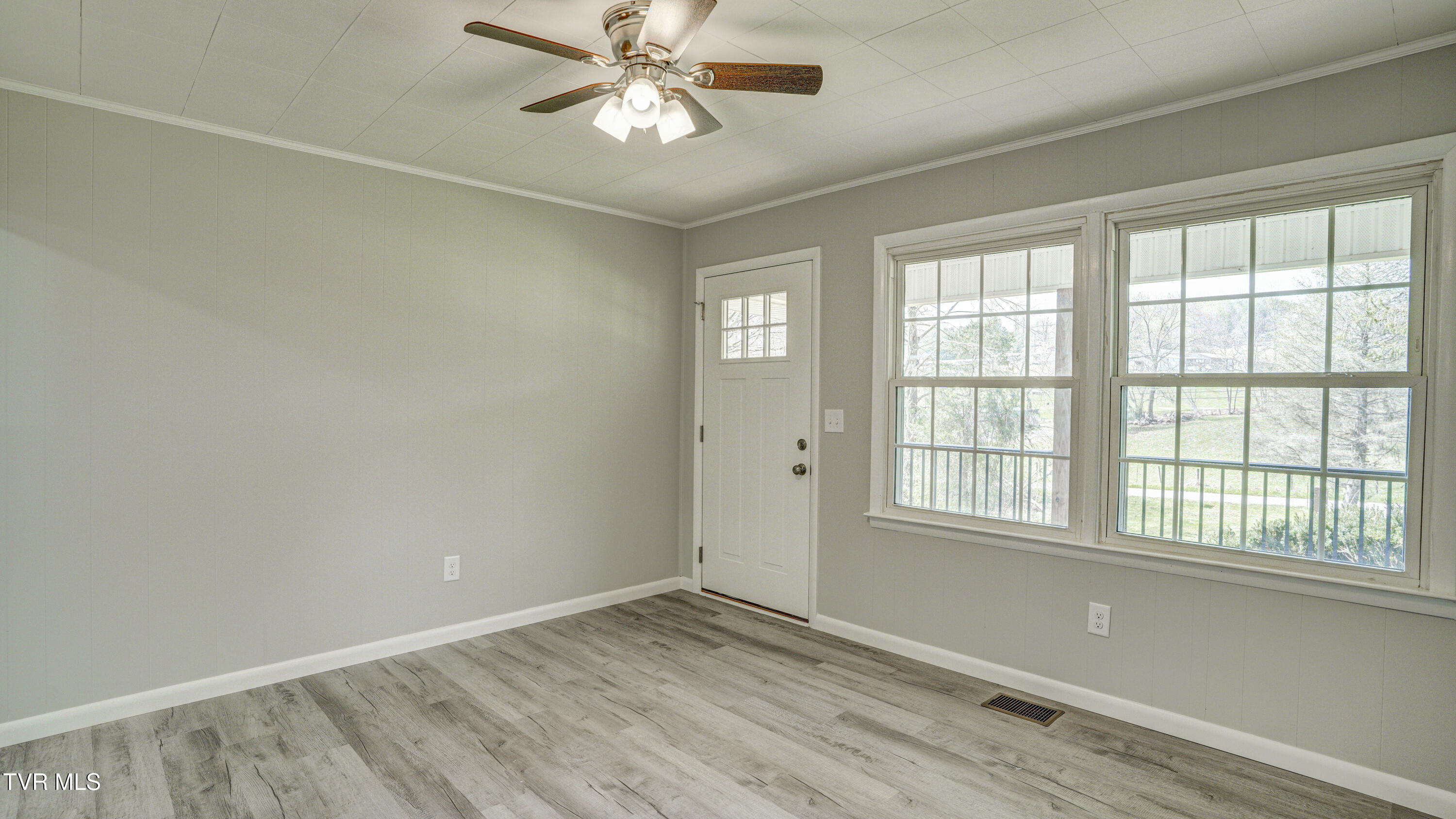 308 Okolona Road Church Hill, TN 37642 - Photo 14 of 48 _DSC2724_5_6_7_8