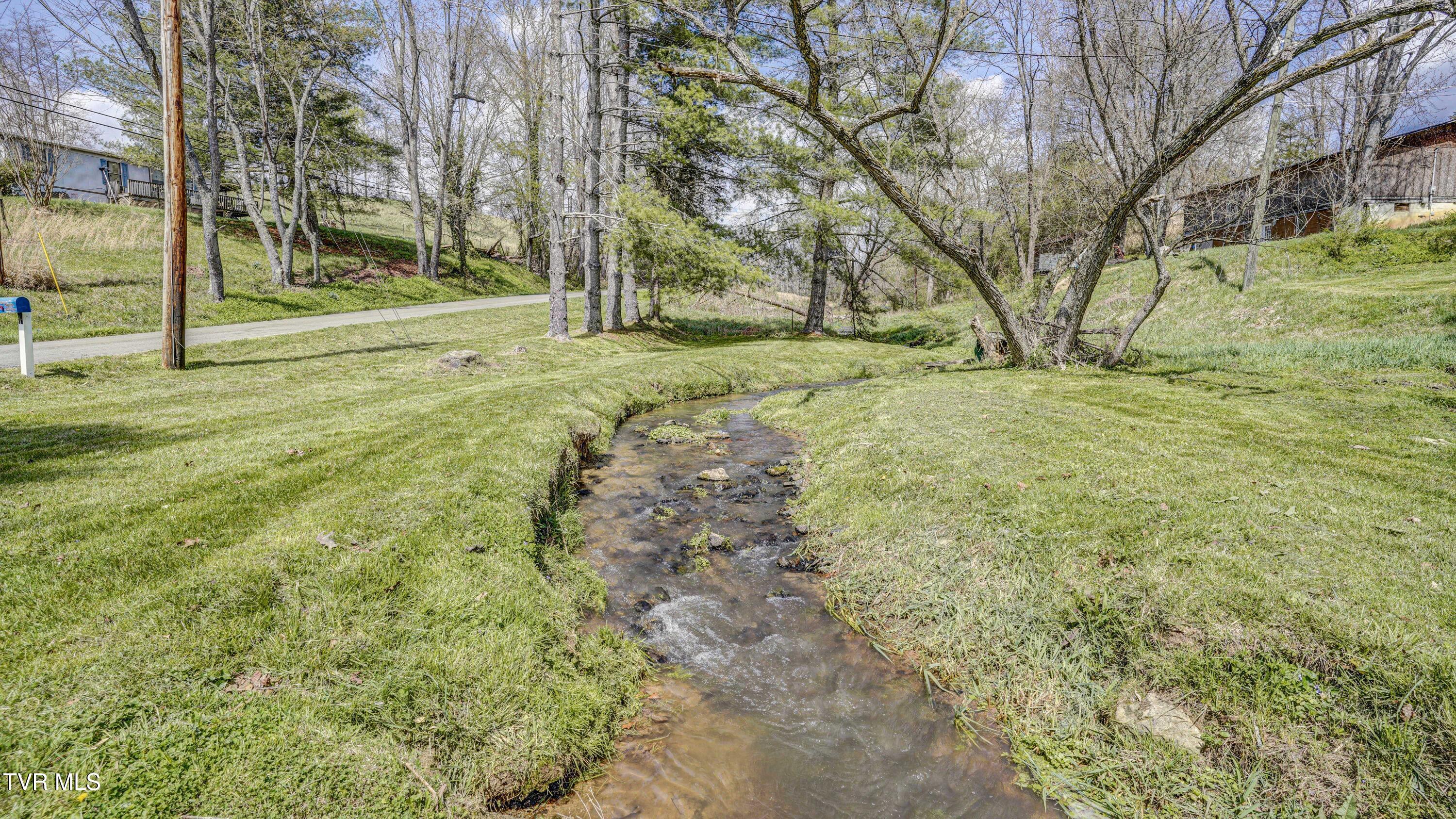 308 Okolona Road Church Hill, TN 37642 - Photo 8 of 48 _DSC2679_80_81_82_83