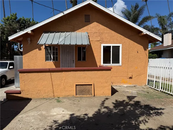 $2,800 | 6624 Miramonte Boulevard, Los Angeles, CA 90001