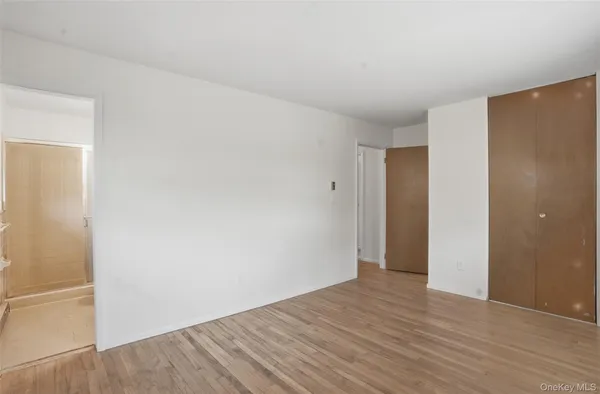 $449,000 | 26 Lauretta Drive, Highland, NY 12528