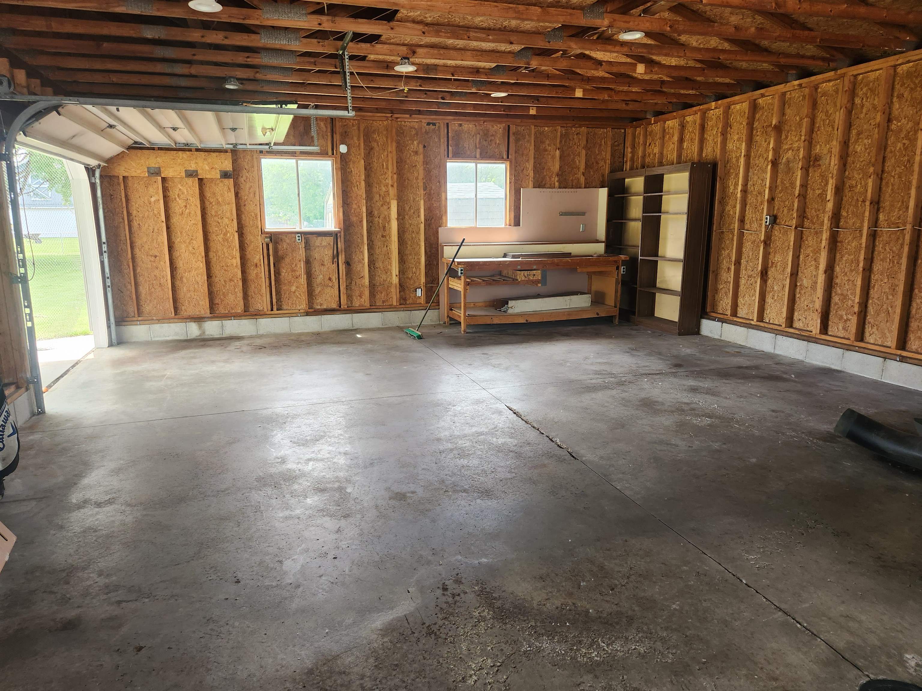416 39th Street Bay City, MI 48708 - Photo 9 of 30