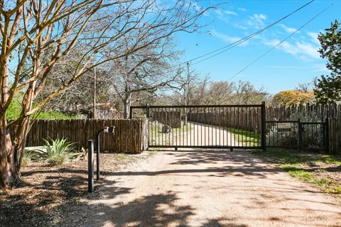 $399,700 | 300 Mill Race Lane, Unit 4, Wimberley, TX 78676