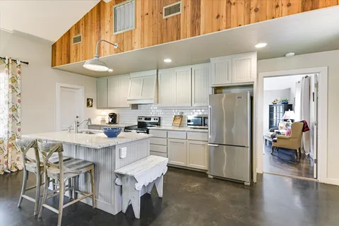 $399,700 | 300 Mill Race Lane, Unit 4, Wimberley, TX 78676