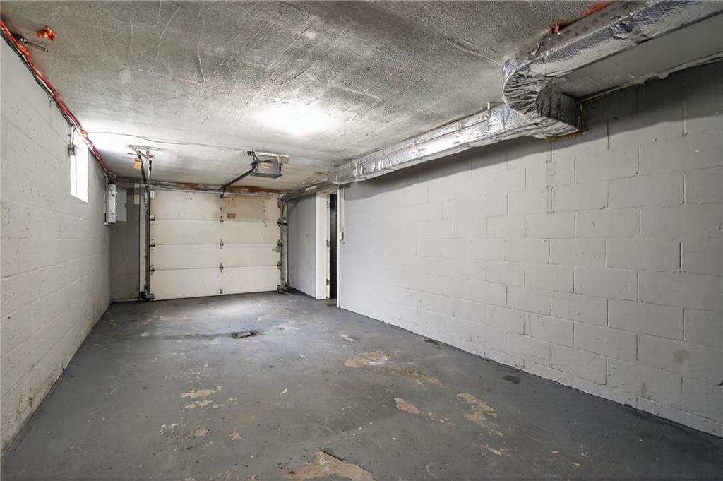 8030 Lincoln Road Verona, PA 15147 - Photo 26 of 34 a view of empty room