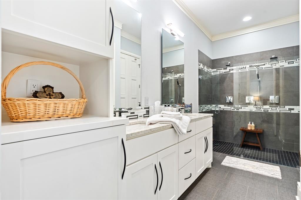 1221 Overlook Court Whitney, TX 76692 - Photo 35 of 40