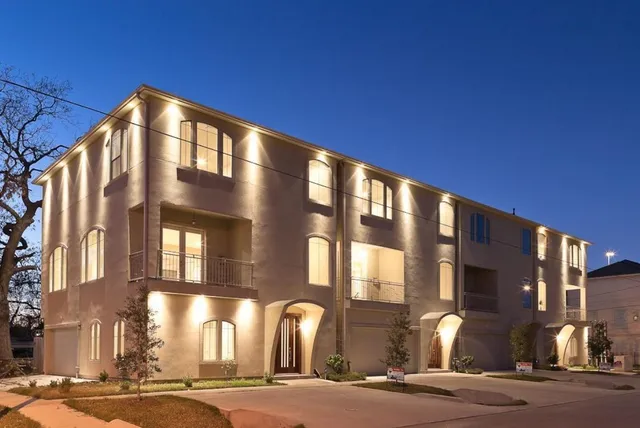 $3,550 | 2609 Lawrence Street, Houston, TX 77008