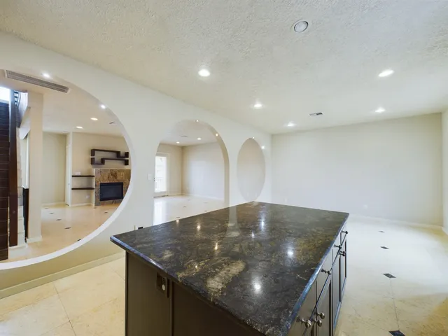 $3,550 | 2609 Lawrence Street, Houston, TX 77008