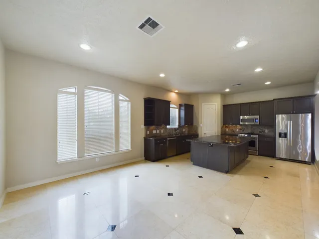 $3,550 | 2609 Lawrence Street, Houston, TX 77008