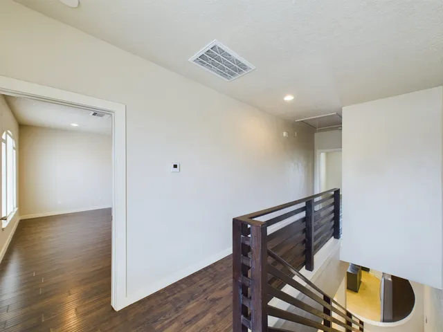 $3,550 | 2609 Lawrence Street, Houston, TX 77008