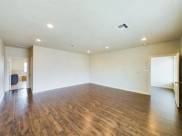 $3,550 | 2609 Lawrence Street, Houston, TX 77008