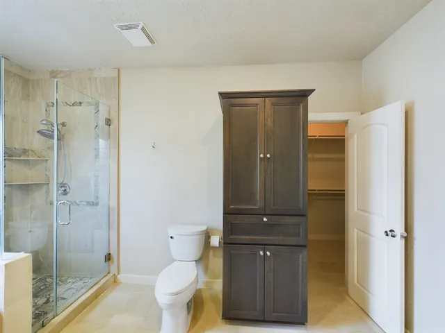 $3,550 | 2609 Lawrence Street, Houston, TX 77008