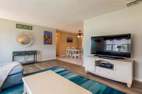 $1,050,000 | 39 Davisville Lane, Narragansett, RI 02882