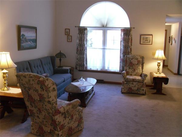 17 F Castle Hills Road, Unit 17 Agawam, MA 01001 - Photo 9 of 17 Gallery Image 9