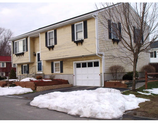 244 Hathaway Commons Road Fall River, MA 02720 - Photo 1 of 1 Gallery Image 1