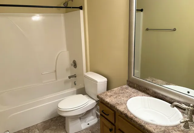 $2,300 | 9561 Pouder Lane, Navarre, FL 32566