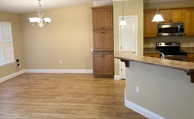 $2,300 | 9561 Pouder Lane, Navarre, FL 32566