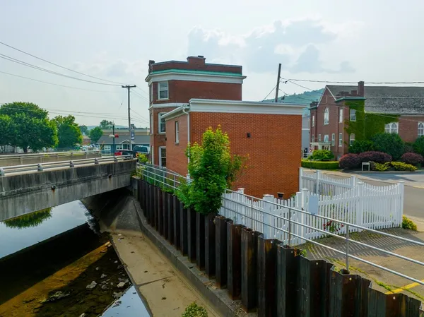 $204,900 | 11 Boylston Street, Bradford, PA 16701