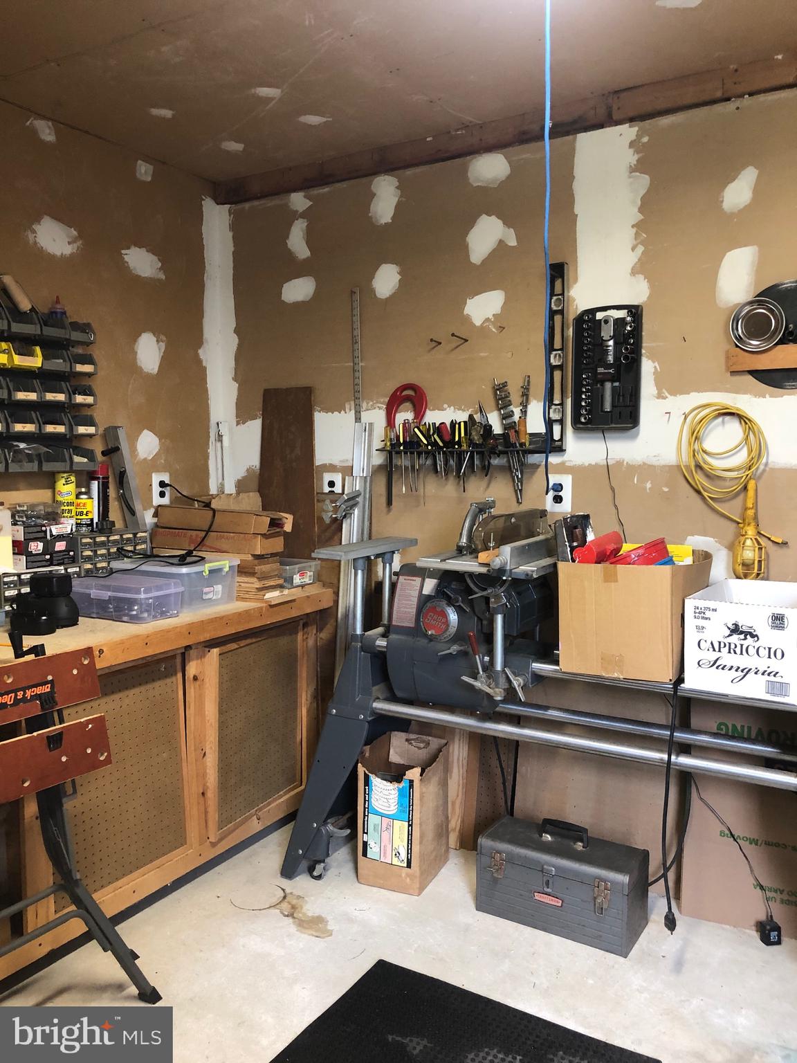 11 Old Farm Road Sicklerville, NJ 08081 - Photo 22 of 30 Garage with includes tools!