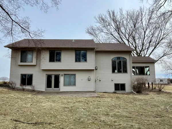 $539,900 | 23541 Kenwood Avenue, Wabasso, MN 56293