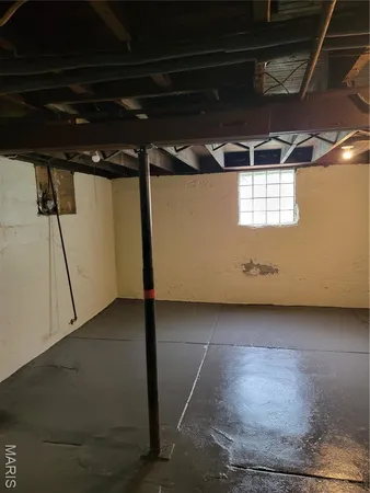 $1,400 | 26 Compton Avenue, Ferguson, MO 63135