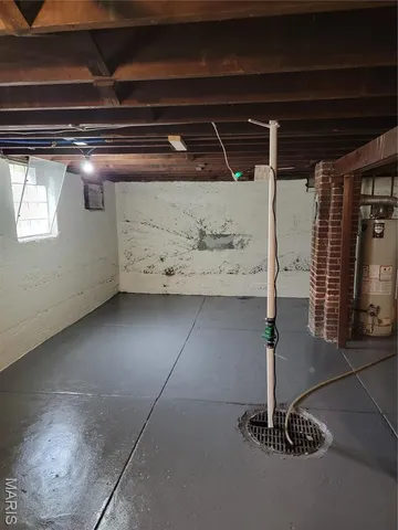 $1,500 | 26 Compton Avenue, Ferguson, MO 63135