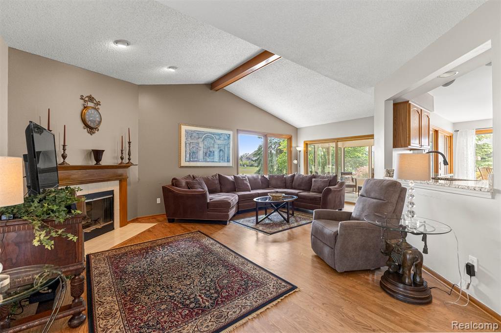 46671 Mornington Road Canton, MI 48188 - Photo 15 of 76 Gallery Image 15