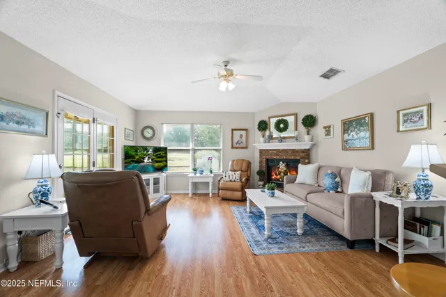 $359,900 | 10526 Pebble Beach Court, Jacksonville, FL 32222