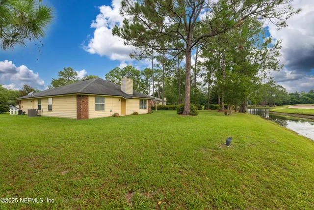 $359,900 | 10526 Pebble Beach Court, Jacksonville, FL 32222