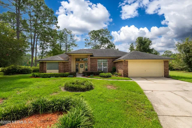 $359,900 | 10526 Pebble Beach Court, Jacksonville, FL 32222