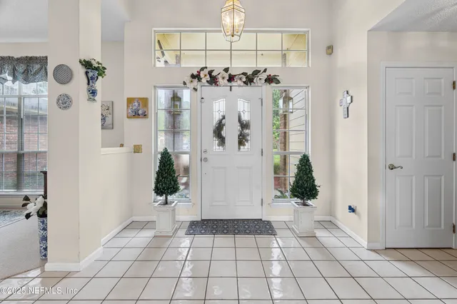 $359,900 | 10526 Pebble Beach Court, Jacksonville, FL 32222