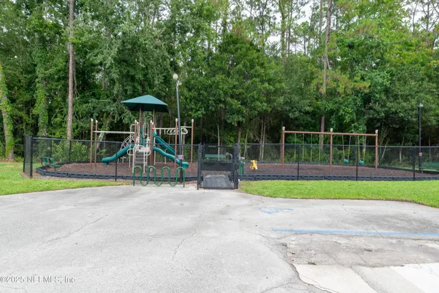 $359,900 | 10526 Pebble Beach Court, Jacksonville, FL 32222