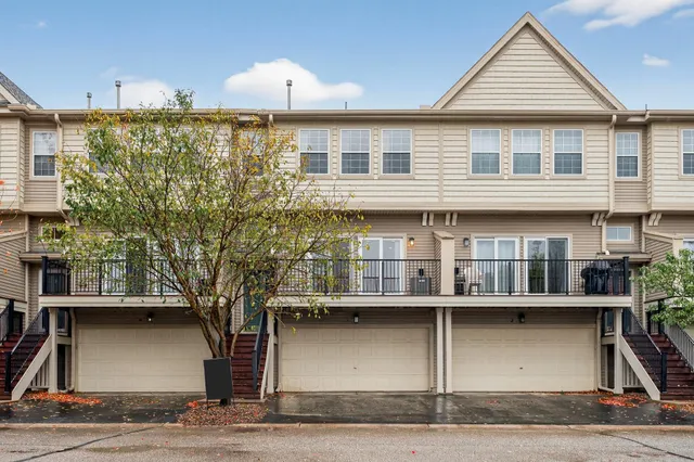 $275,000 | 11221 Aberdeen Street Northeast, Unit I, Blaine, MN 55449